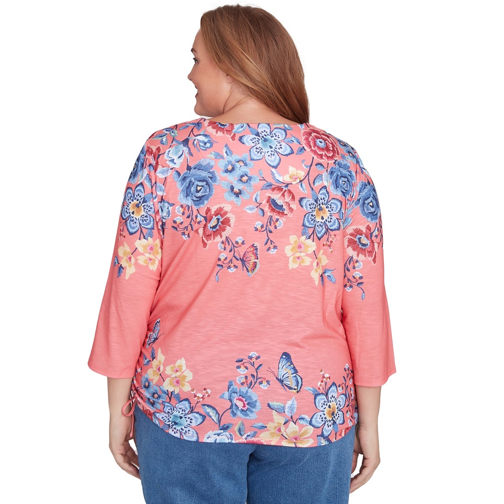 Blusa bordada con flores bohemias