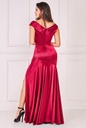 Vestido de satén plisado