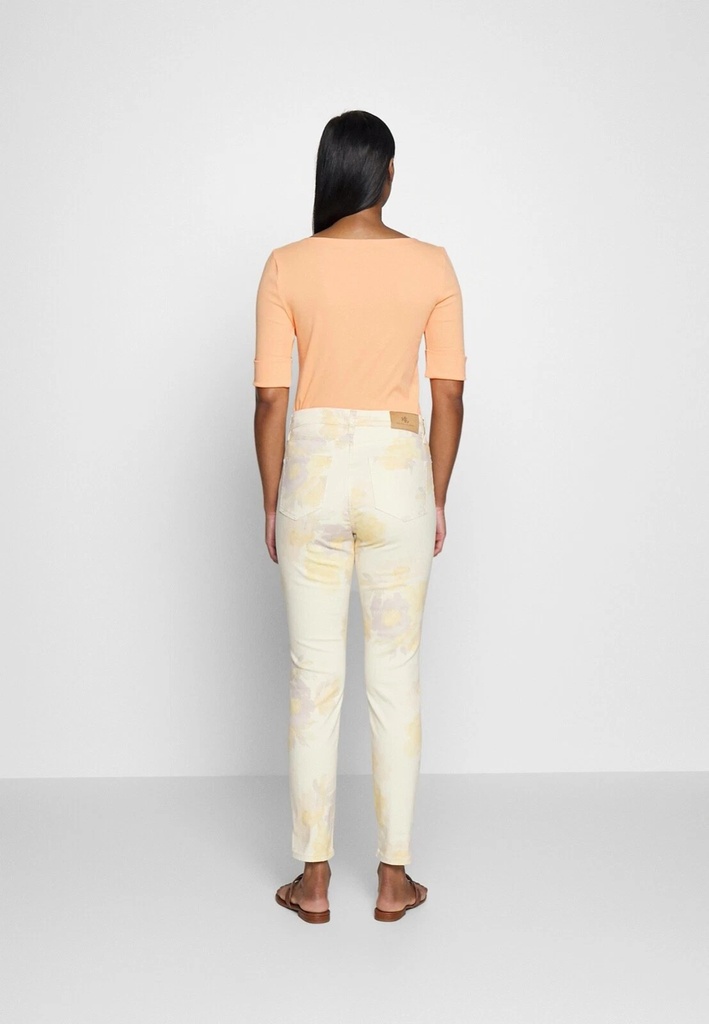 Jeans skinny con estampado floral