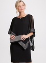 Vestido formal con capa asimetrica