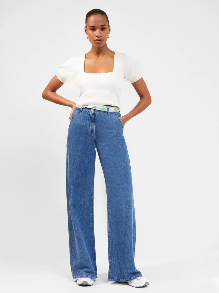 Blusa acanalada con cuello cuadrado