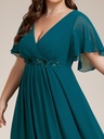 Vestido con aplicaciones florales