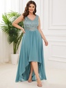 Vestido con aplicaciones florales
