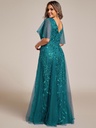 Vestido con aplicaciones florales