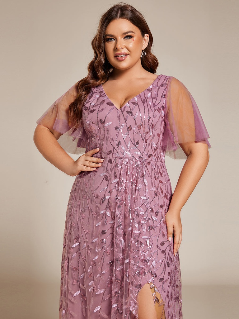 Vestido con abertura y encaje floral