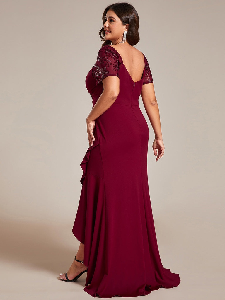 Vestido con aplicaciones florales
