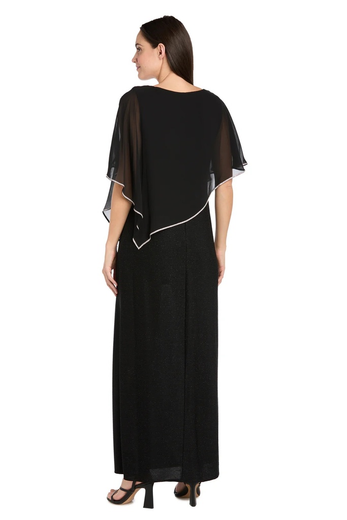 Vestido largo con poncho de diamantes