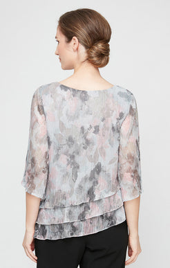 Blusa floral escalonada