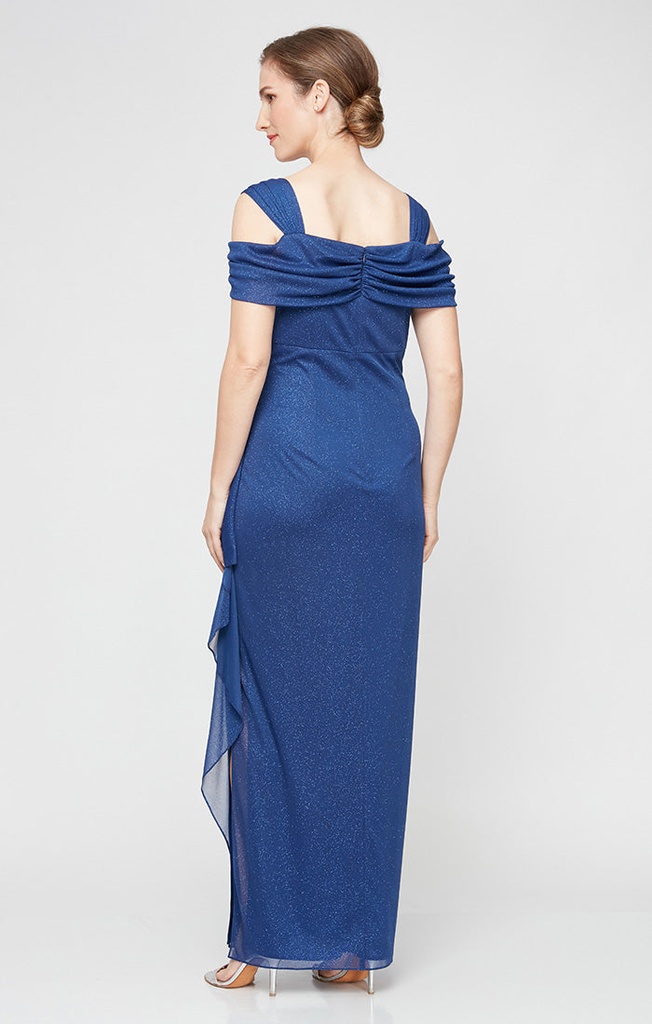 Vestido con hombros descubiertos