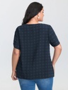 Blusa con volantes escalonados