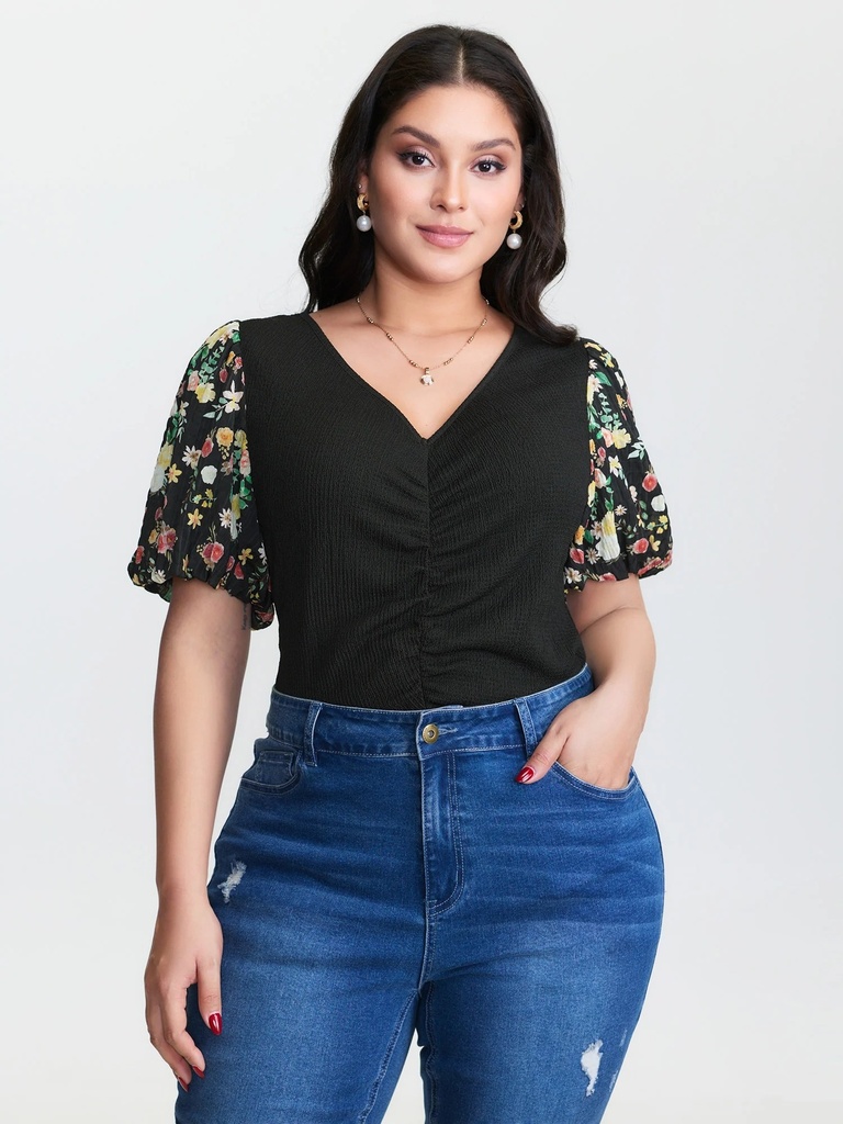 Blusa con borlas y estampado Bohemio