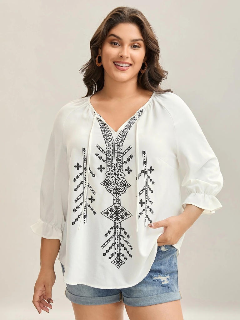 Blusa con borlas y estampado Bohemio