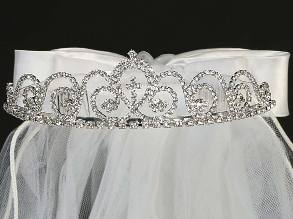 Velo sobre tiara de zirconia