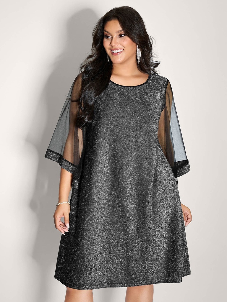 Vestido con mangas transparentes