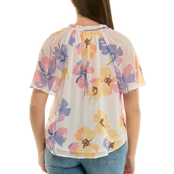 Blusa con estampado floral