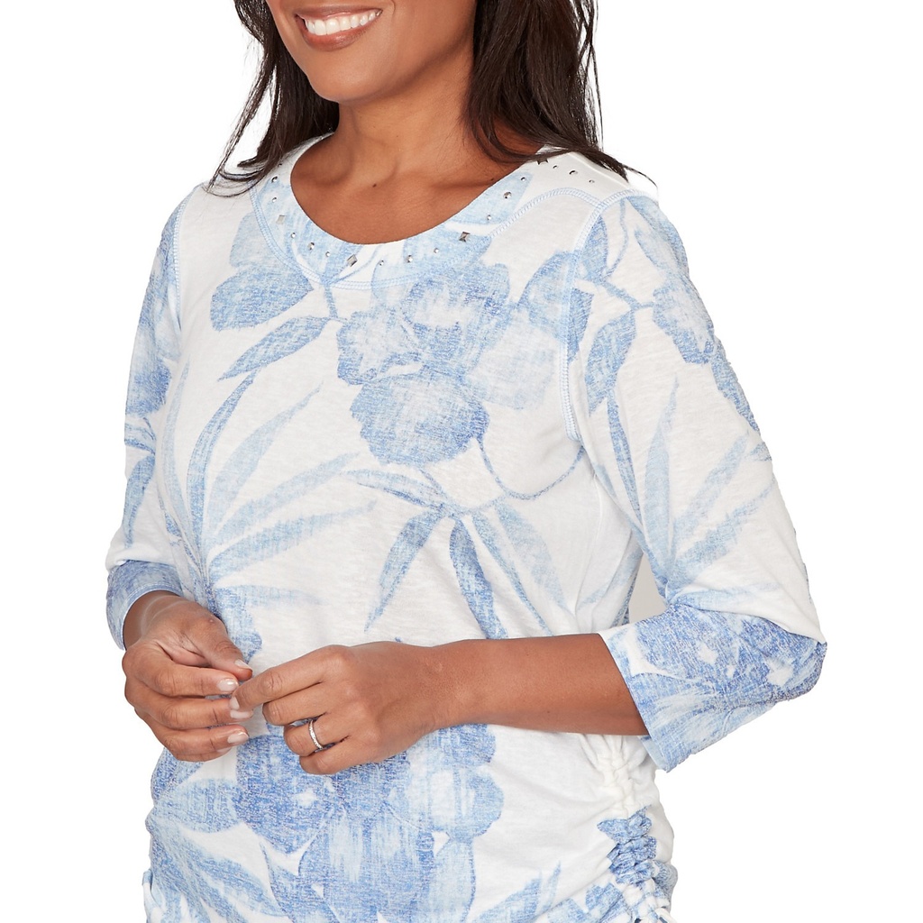 Blusa con estampado floral