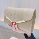 Bolso de mano con cierre oculto