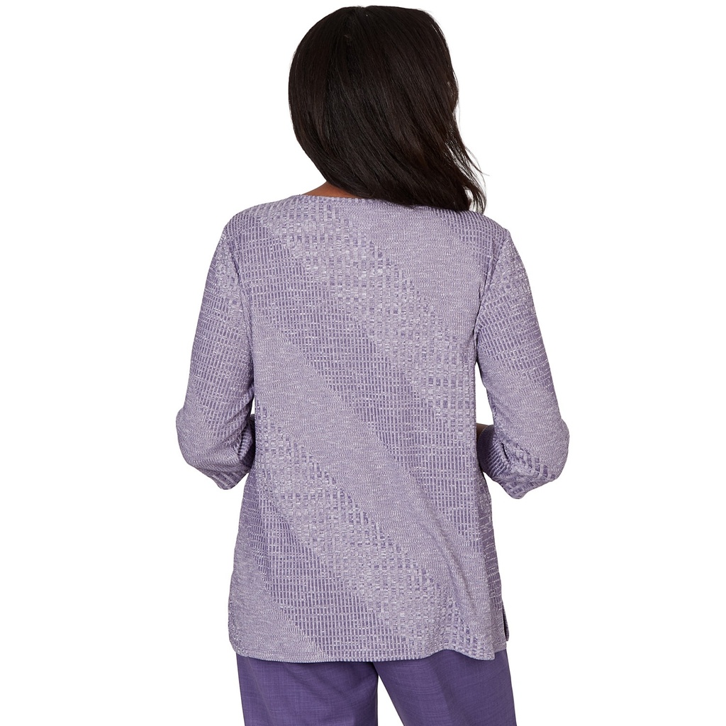 Blusa texturizada con bordado