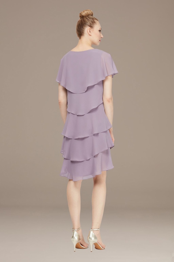 Vestido con corpiño escalonado