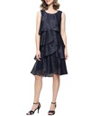 Vestido corto en capas con chaqueta