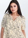 Blusa abotonada con estampado floral
