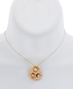 Collar con colgante "con margaritas de perlas cultivadas