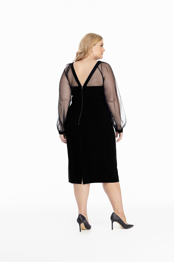 Vestido formal con mangas ilusión