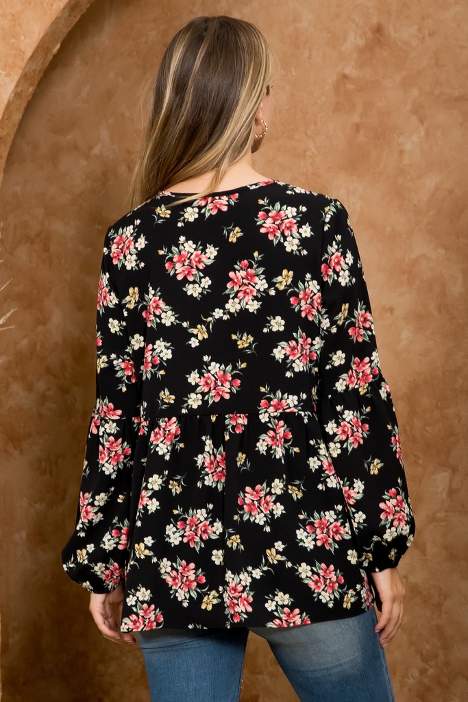 Blusa floral con costura en cintura