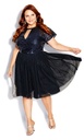Vestido con escote de cerradura