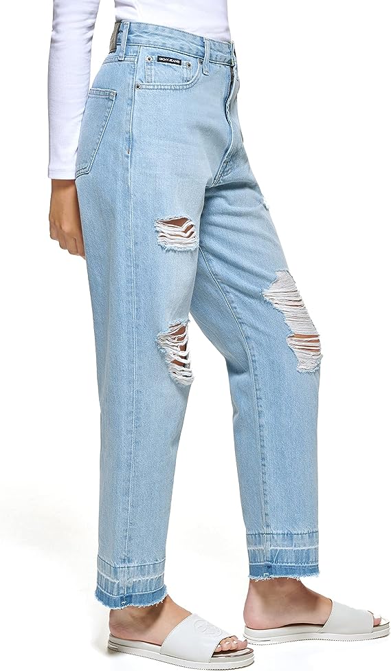 Jeans rectos con dobladillo rasgado
