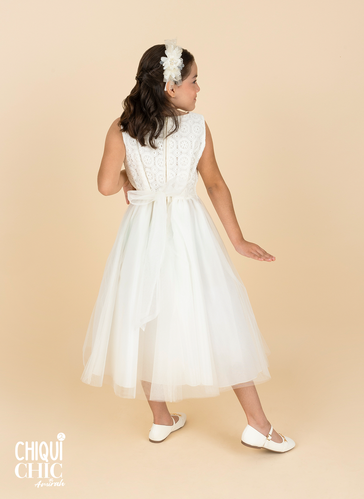 Vestido de encaje y tul