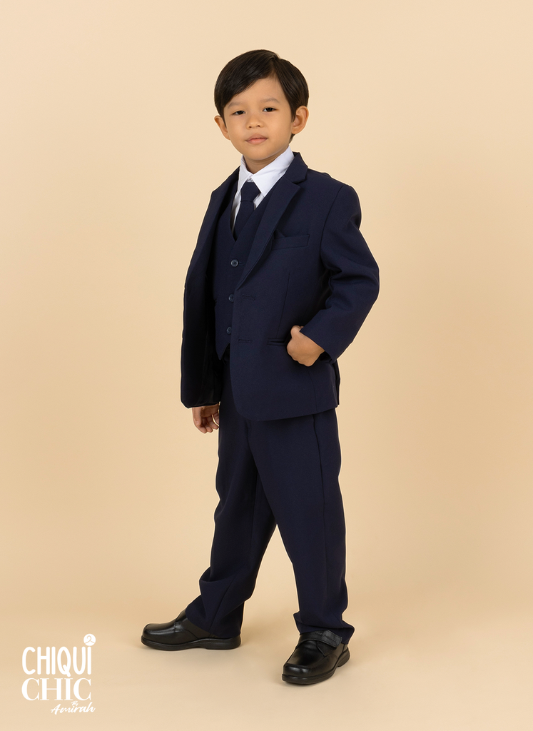 Traje con pantalón de 5 piezas