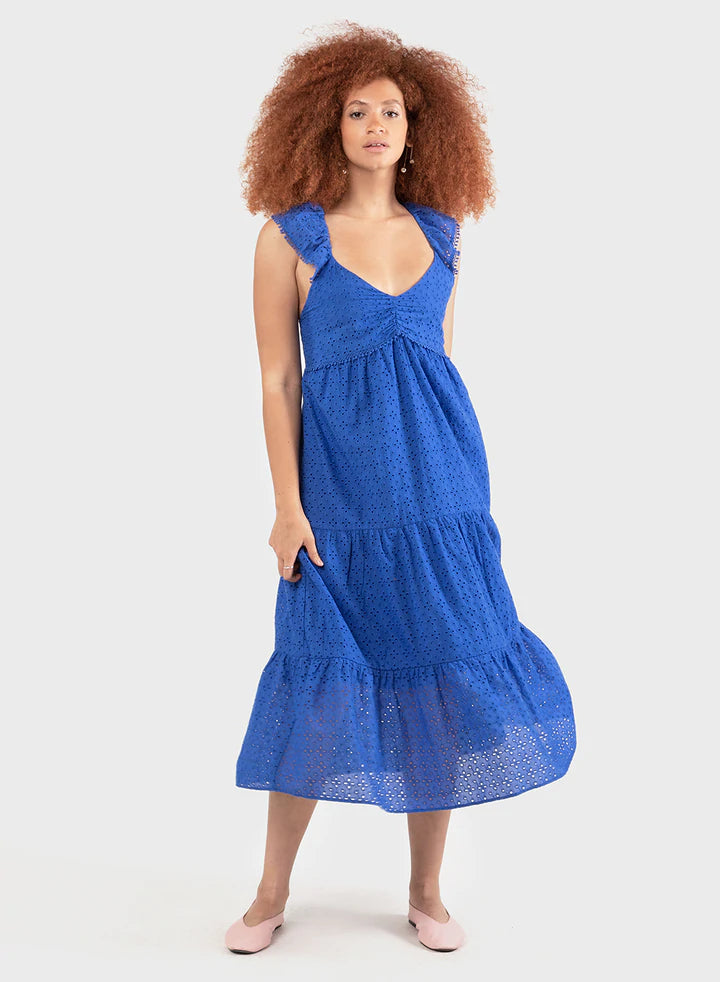 Vestido midi de tirantes con ojales
