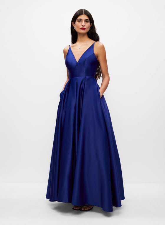 Vestido de satén con escote en V