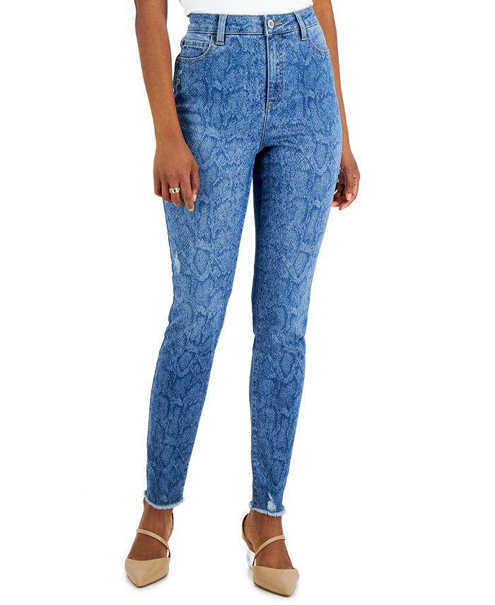 Jeans estampado de piel de serpiente