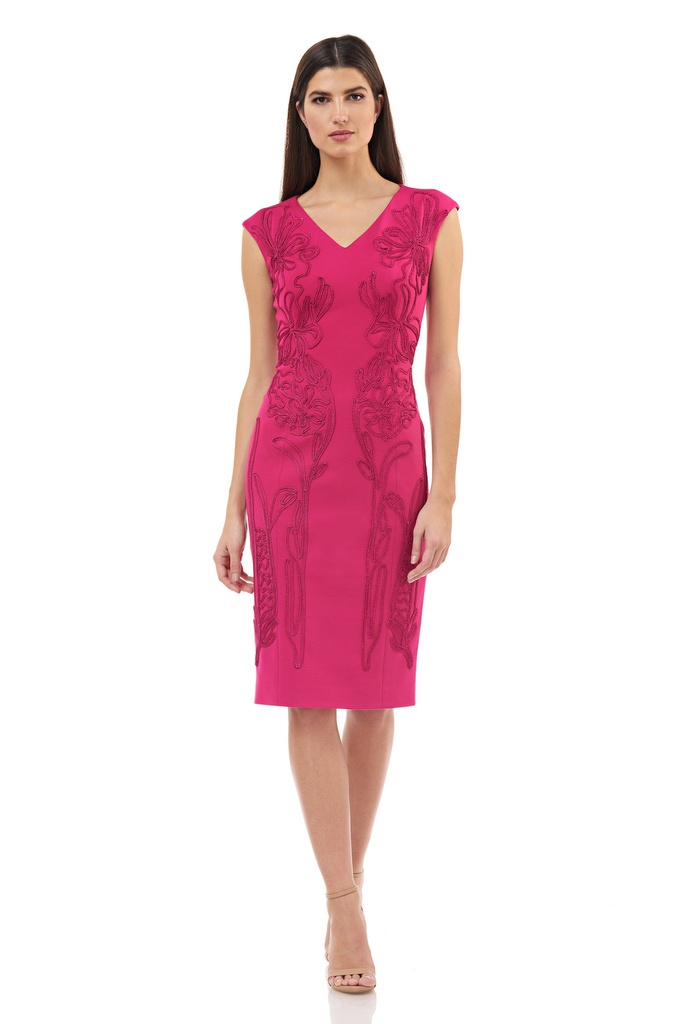 Vestido con bordado soutache