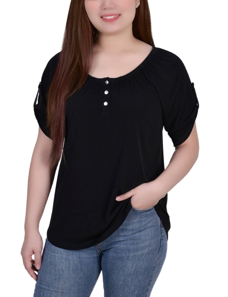 Blusa con cuello abotonado