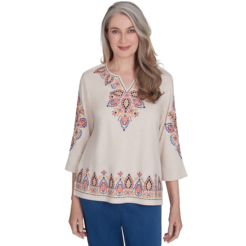 Blusa con bordado bohemio