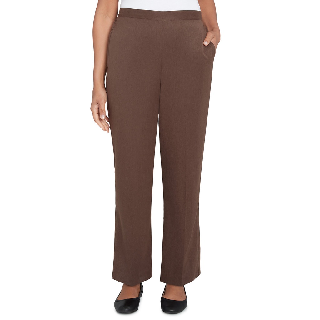 Pantalón  con bolsillos laterales 