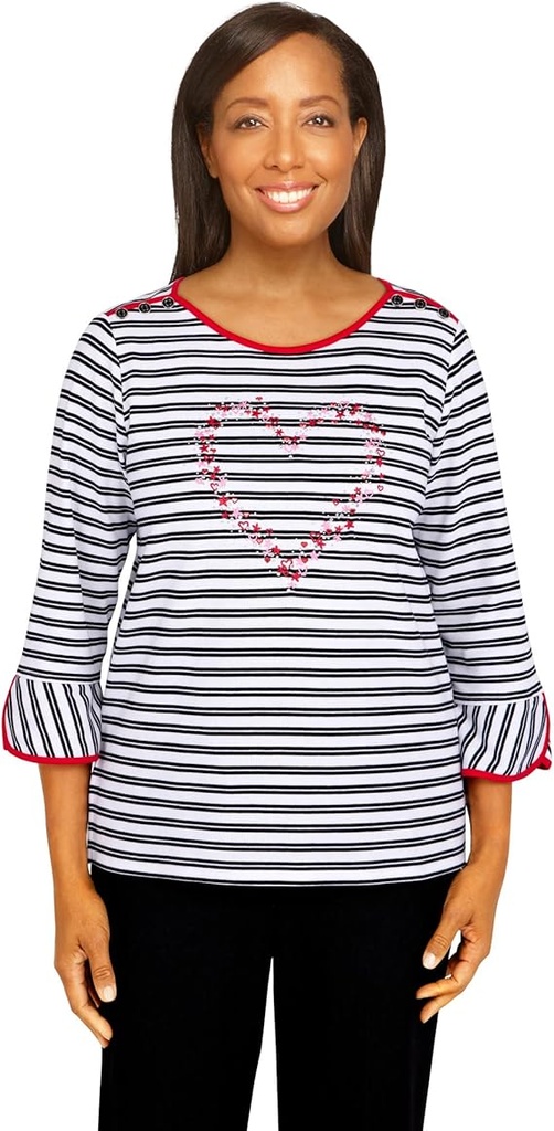 Blusa con rayas y bordado de corazón
