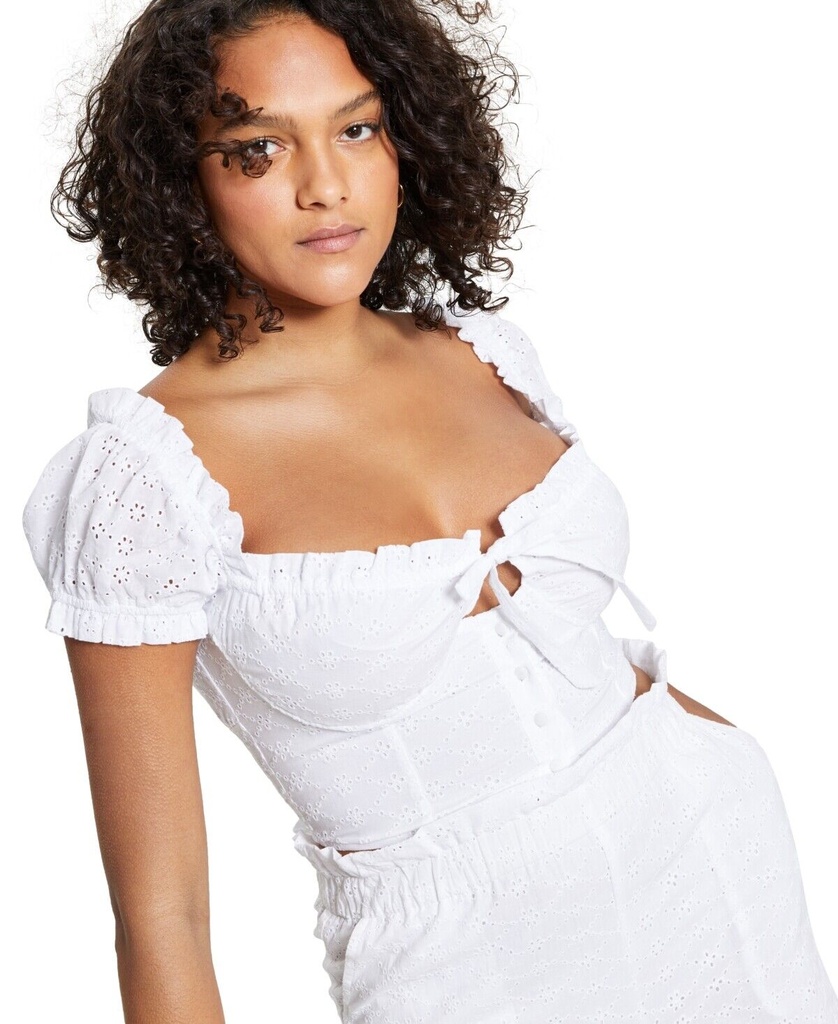 Blusa crop de ojales