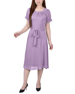 Vestido con lunares suizos