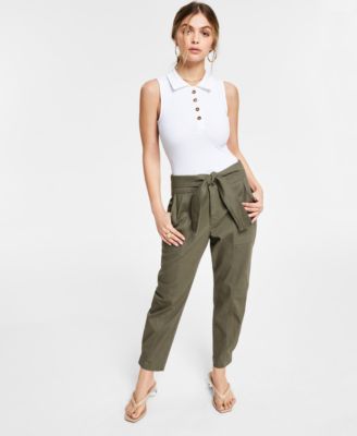 Pantalón recto con lazo en frente