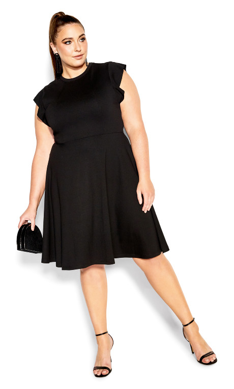 Vestido con volantes en los hombros
