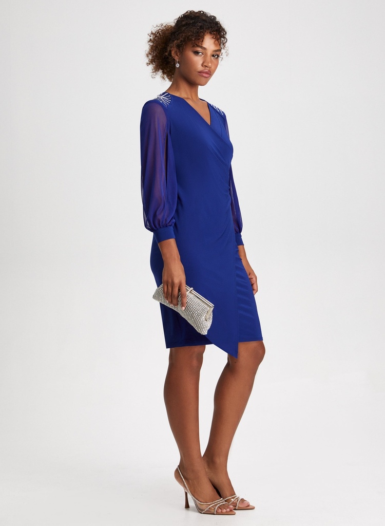 Vestido de cóctel envolvente