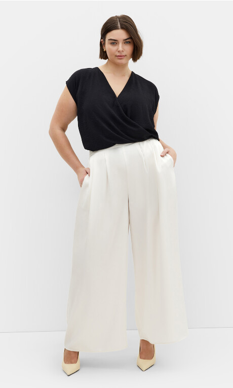 Pantalón palazzo de satén