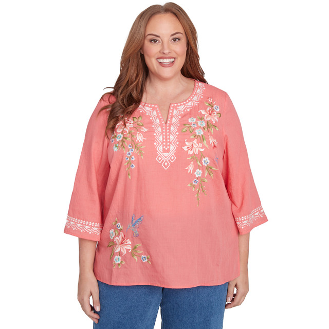 Blusa bordada con flores bohemias