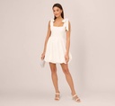 Vestido de burbuja con tirantes de lazo