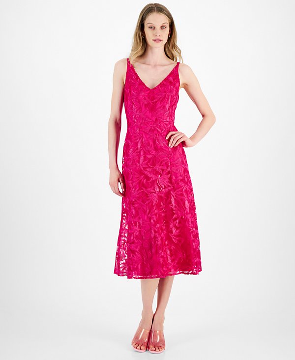 Vestido midi con bordado de hojas