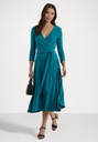 Vestido midi de escote plisado